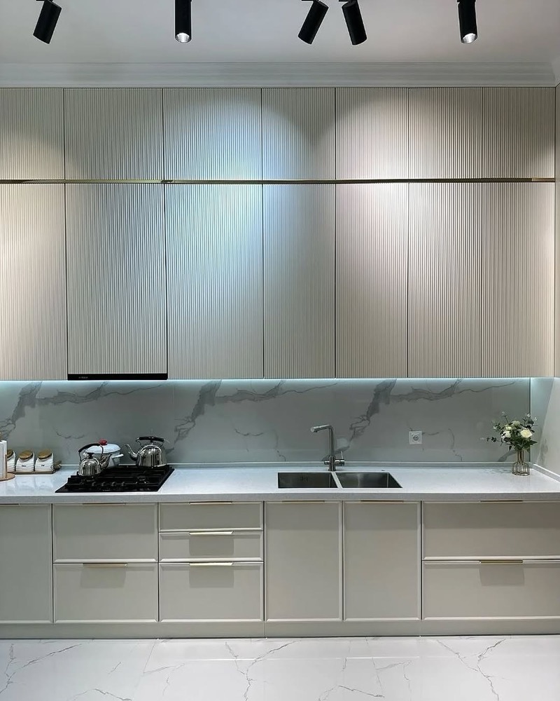 Image gallery marquee